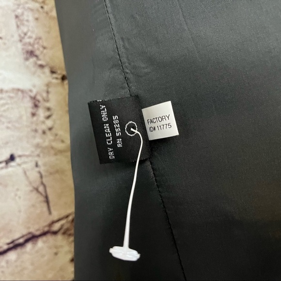 Express Gray Stretch Button Front Lined Blazer NWOT - Picture 10 of 10